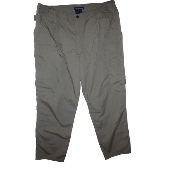 5.11 Men's Tactical Pants 40 x 32  Khaki Tan Cargo Utility - Picture 1 of 6
